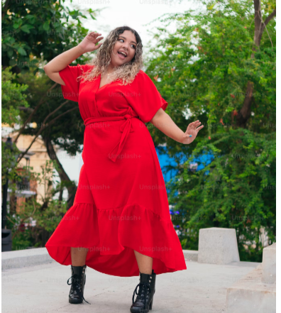 SIZEISM IN THE FASHION INDUSTRY. HAPPY NADY IN A RED DRESS learns about tips for improving self-confidence