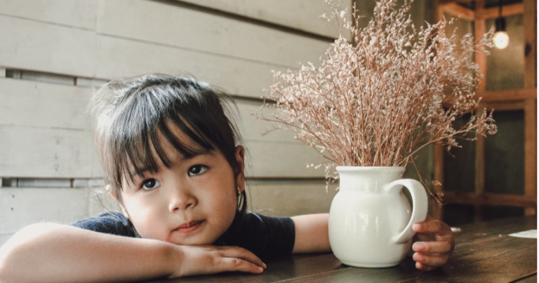 LITTLE CHILD WONDERING WHAT DOES MORDID OBESITY MEAN