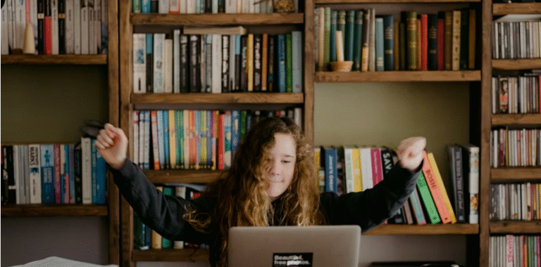 HOME SCHOOL VS PUBLIC SCHOOL